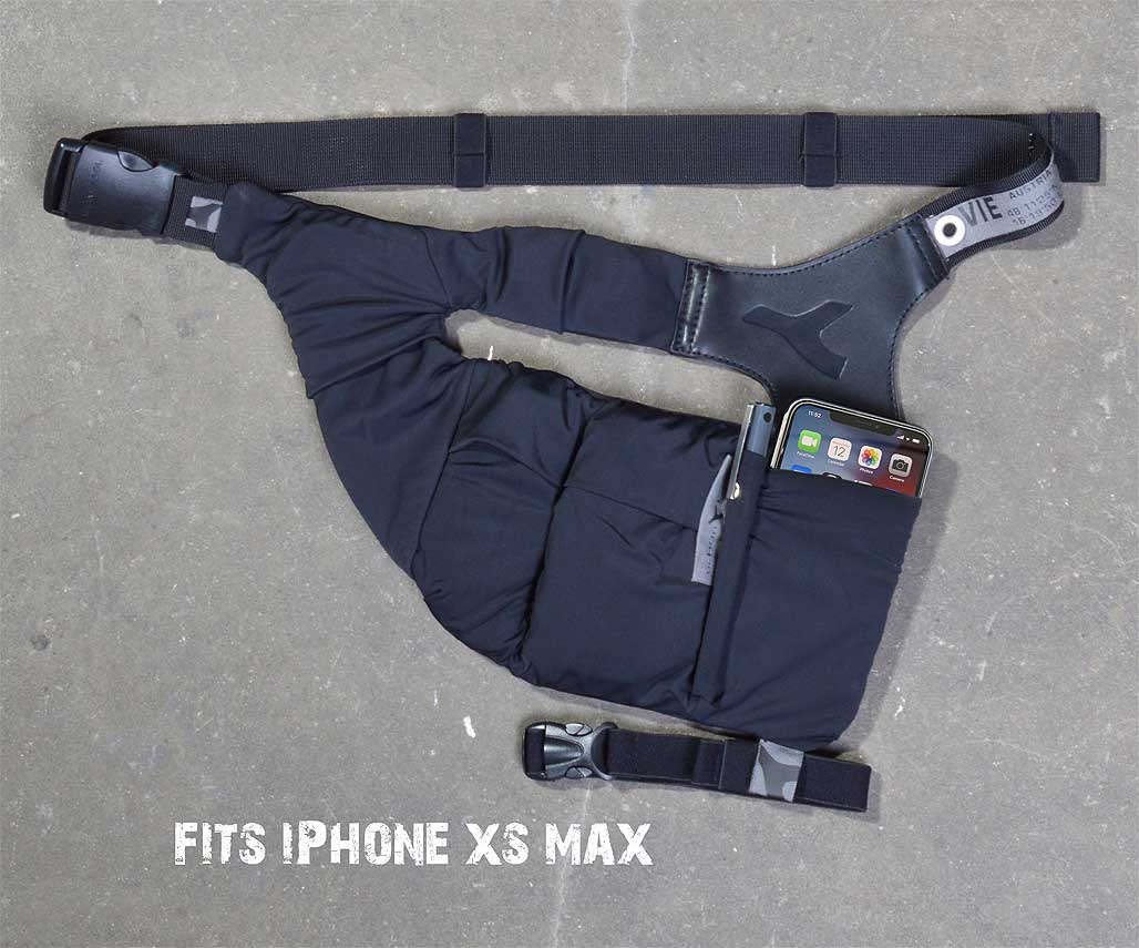 fanny pack fitting iPhone xs and iphone xs max