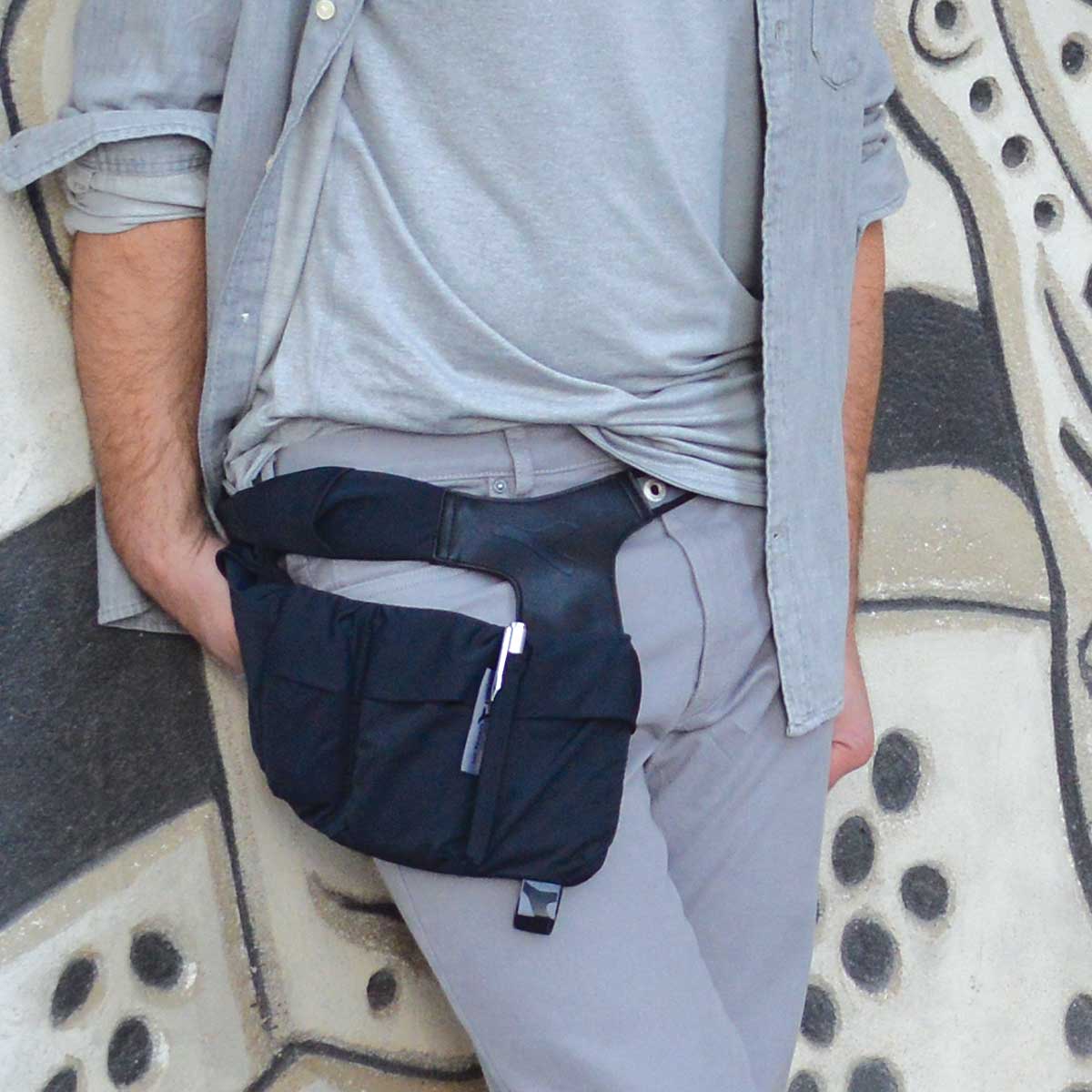 stylish fanny pack for iPhone 7, wallet and co.- URBAN TOOL